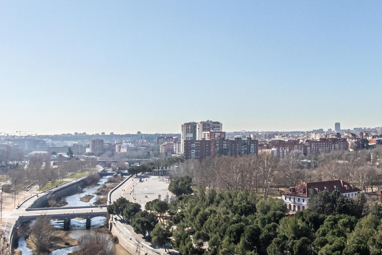 Hotel Acta Madfor Madrid Luaran gambar