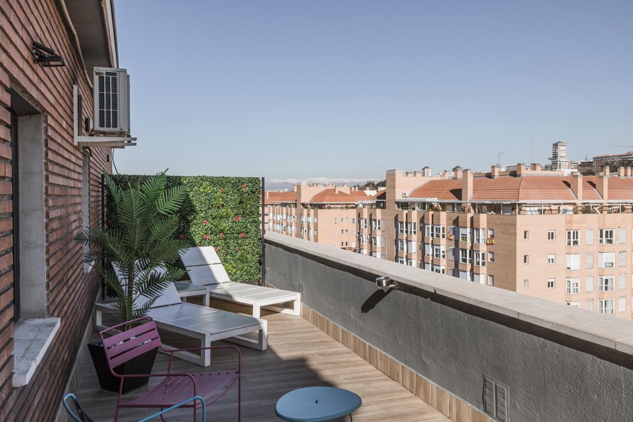 Hotel Acta Madfor Madrid Luaran gambar