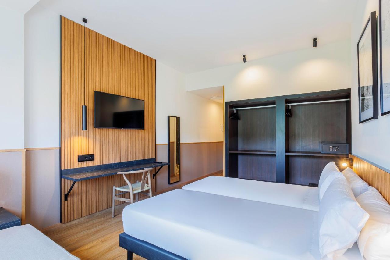 Hotel Acta Madfor Madrid Luaran gambar