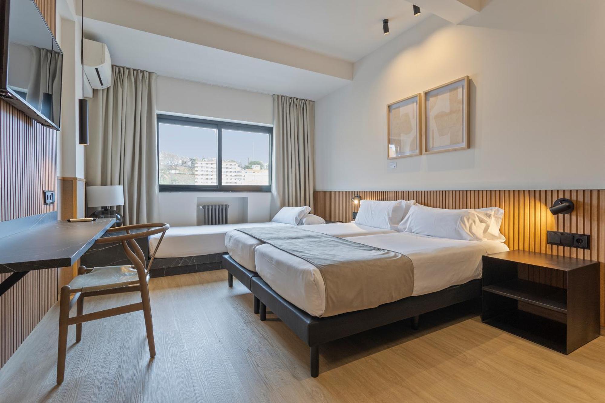 Hotel Acta Madfor Madrid Luaran gambar