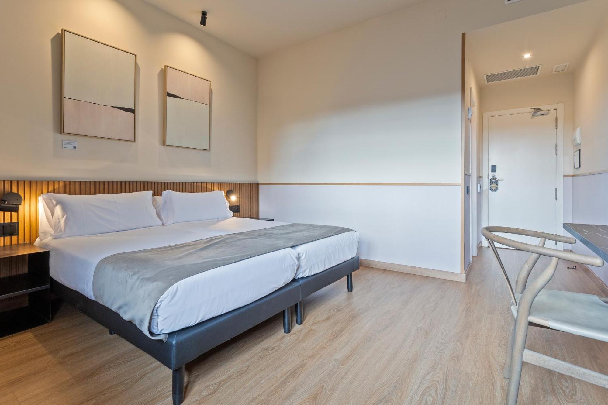 Hotel Acta Madfor Madrid Luaran gambar