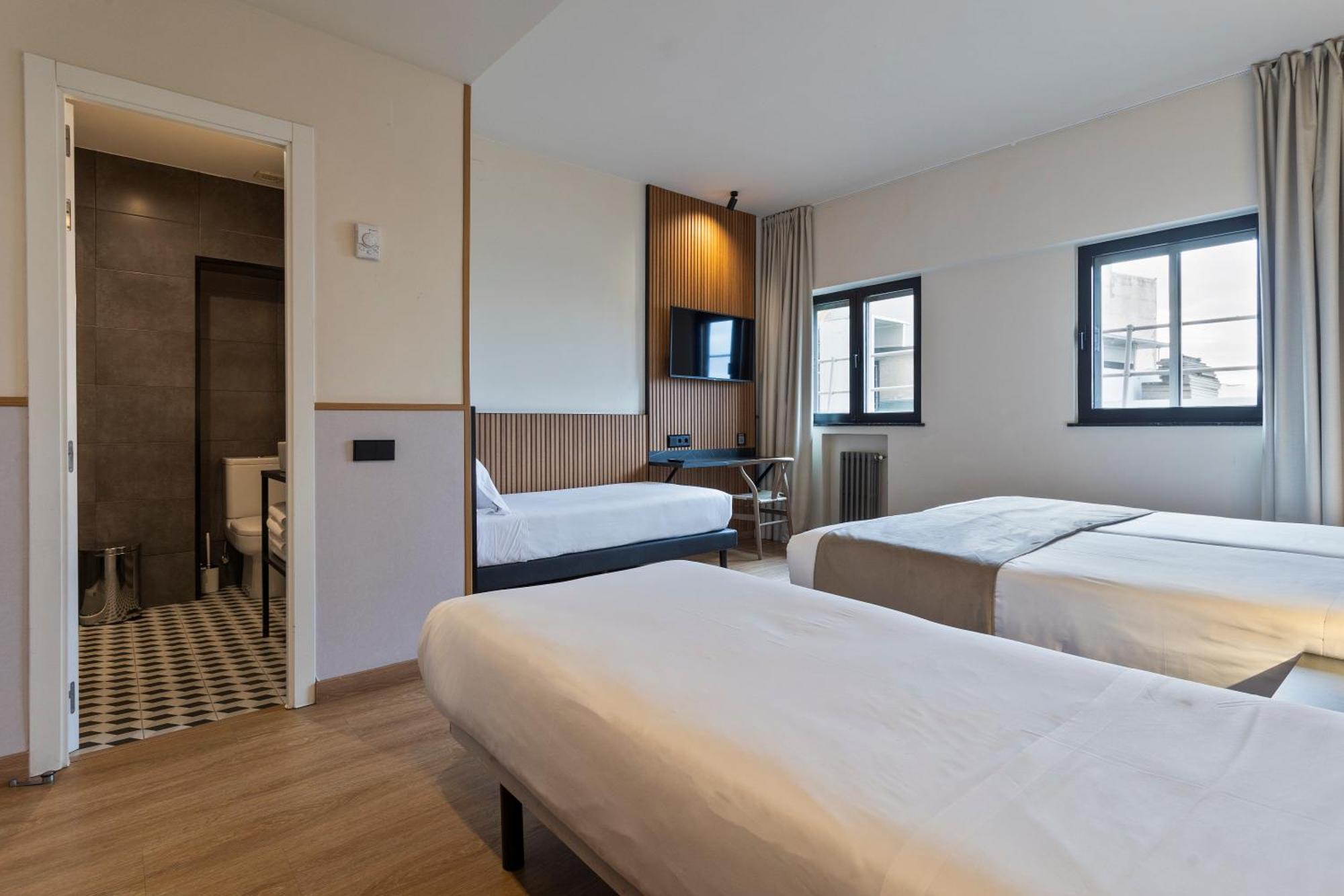 Hotel Acta Madfor Madrid Luaran gambar
